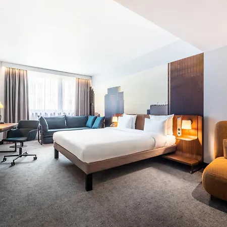 Hotel Novotel Zentrum 4*