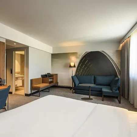 Novotel Zentrum 4* Ratisbona