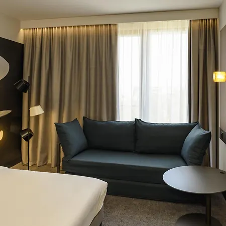 Novotel Zentrum 4* Ρέγκενσμπουργκ