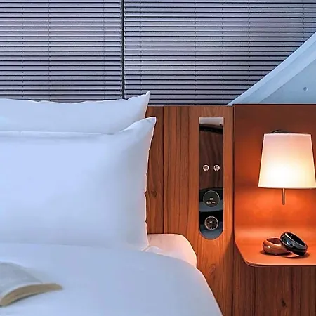 Novotel Zentrum ホテル 4*