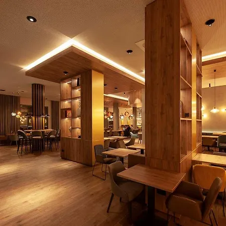Novotel Zentrum Ξενοδοχείο