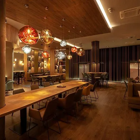 Novotel Zentrum 4* Ρέγκενσμπουργκ