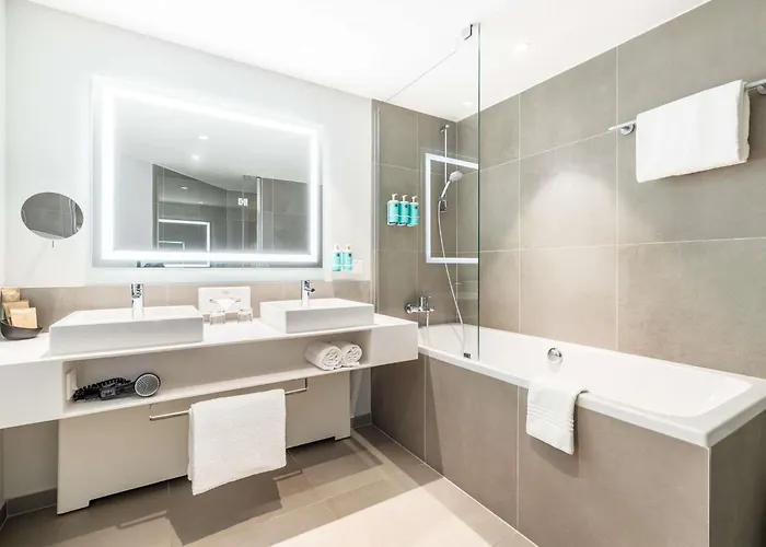 Novotel Zentrum 4* Ρέγκενσμπουργκ